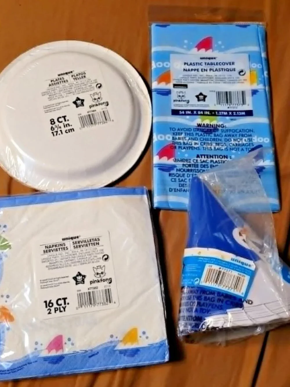 new BABY SHARK BIRTHDAY PARTY SUPPLIES LOT hats plates napkins tablecover
